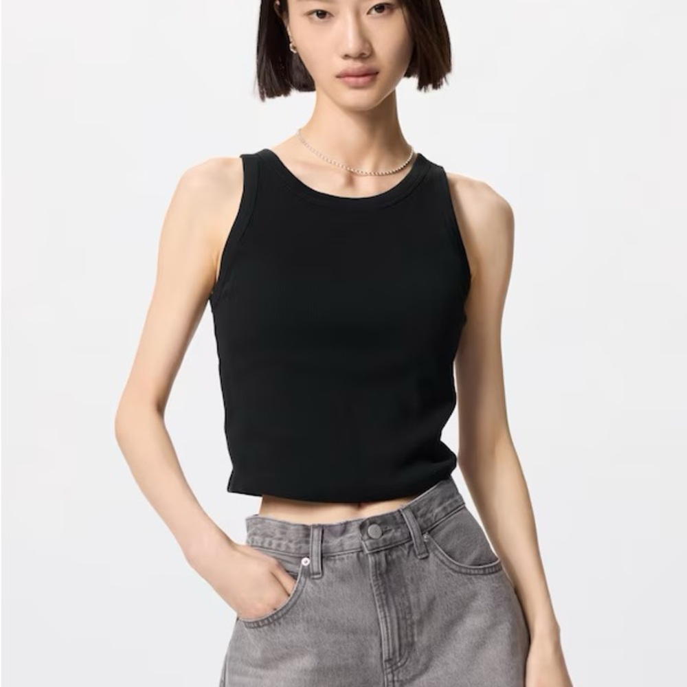 Uniqlo Black Ribbed Cropped Bra Top (Tank)
